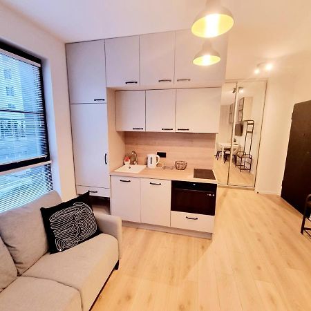 Doki Living Apartament 55 Danzica Esterno foto